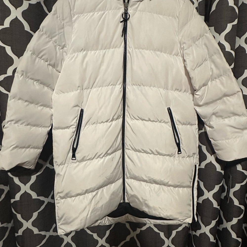 Karl Lagerfeld White Puffer Coat - Picture 3 of 4